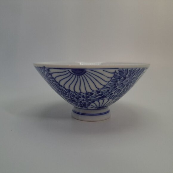 Vintage Otagiri Blue White Floral Ceramic Rice Bowl - Picture 3 of 16